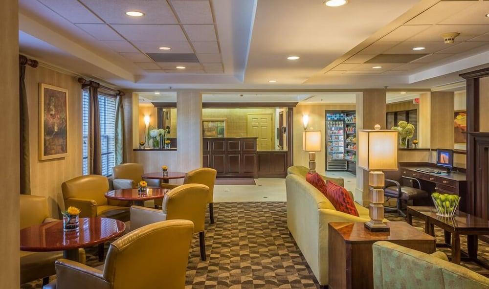 Hyatt House Herndon/Reston Exterior photo