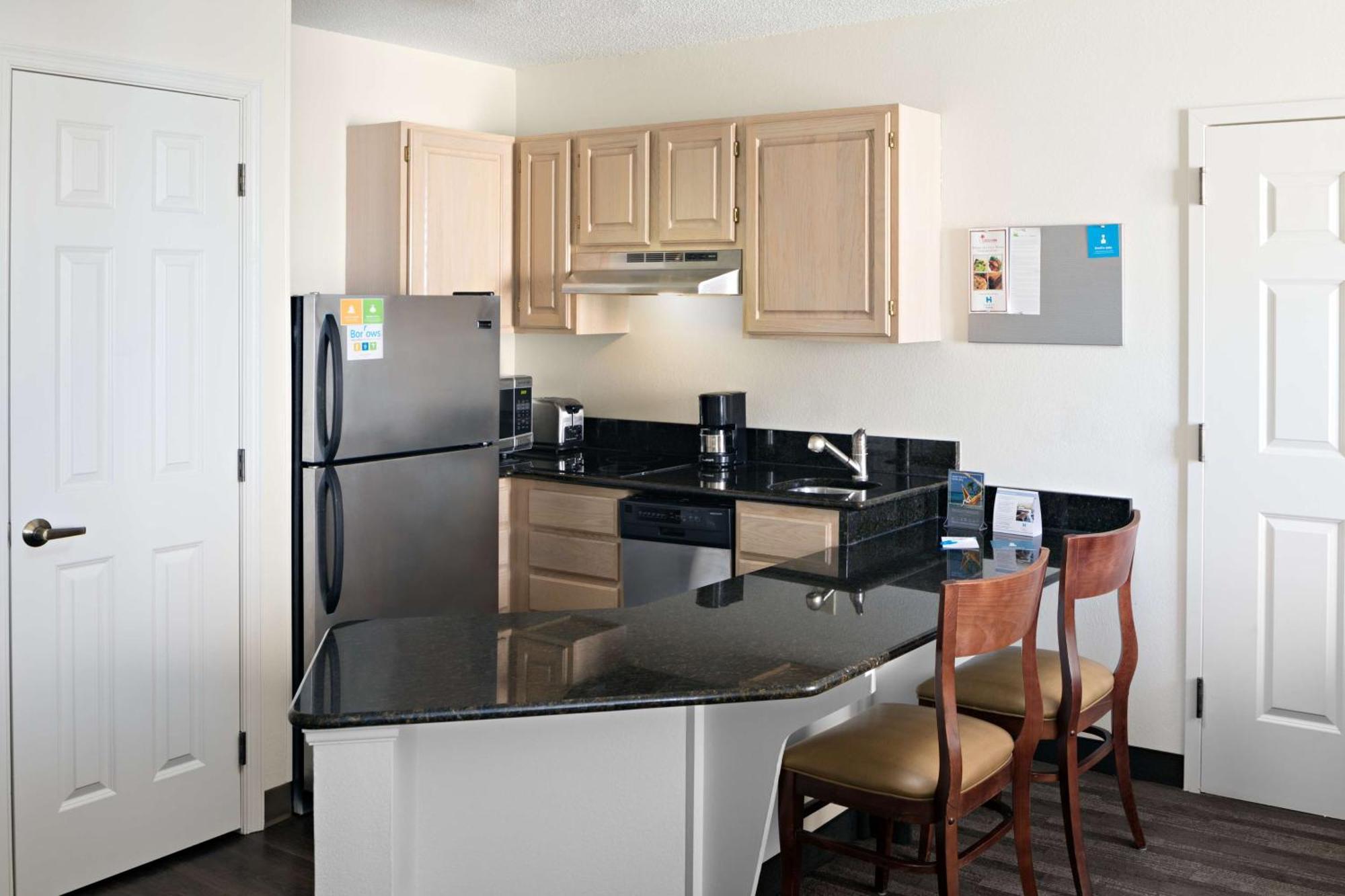Hyatt House Herndon/Reston Exterior photo