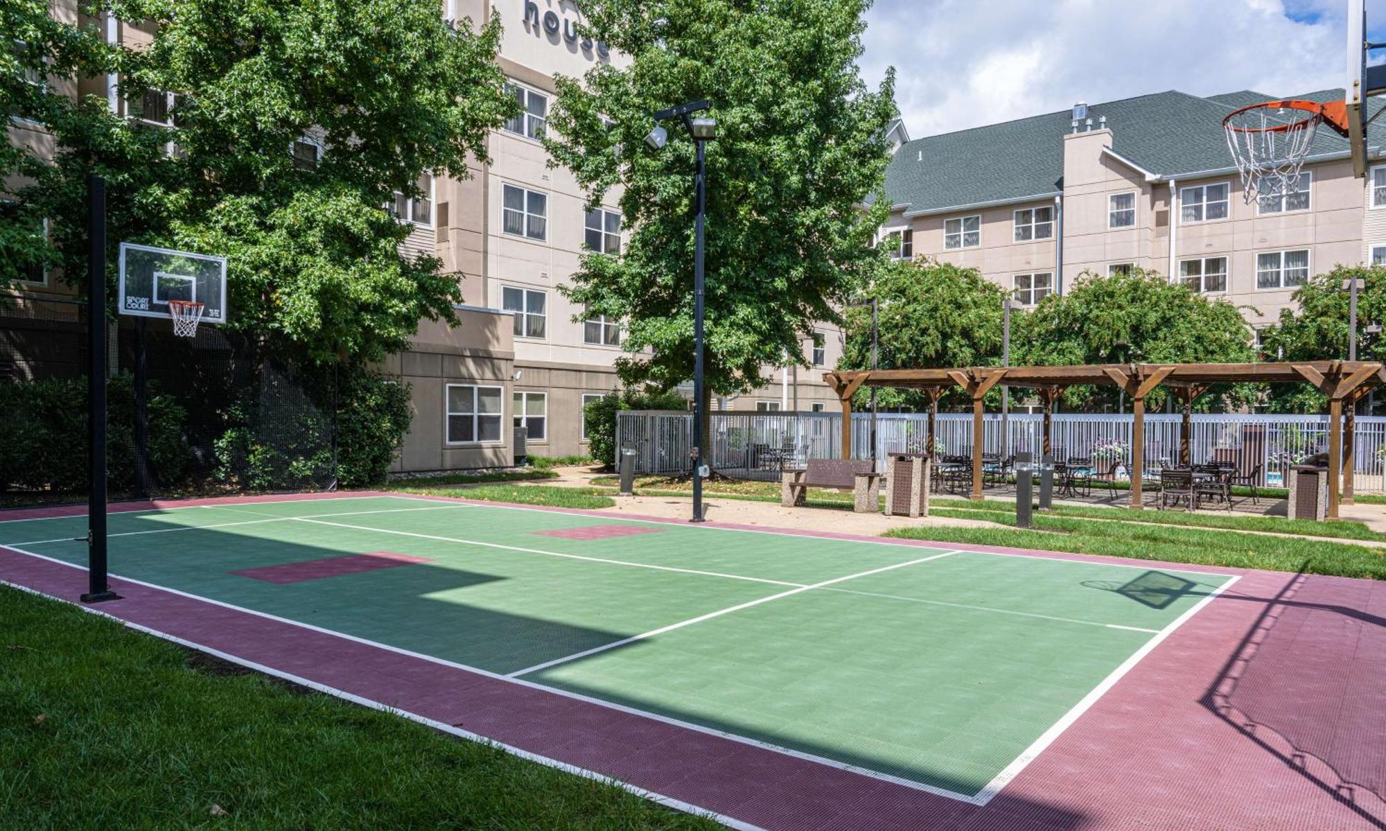 Hyatt House Herndon/Reston Exterior photo