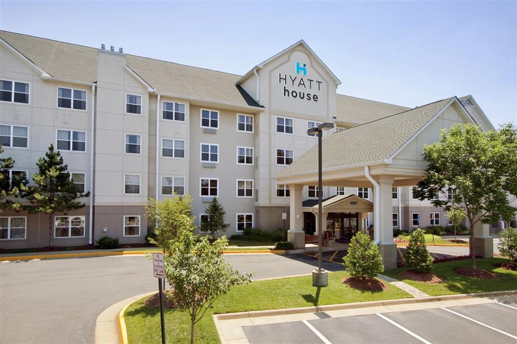 Hyatt House Herndon/Reston Exterior photo